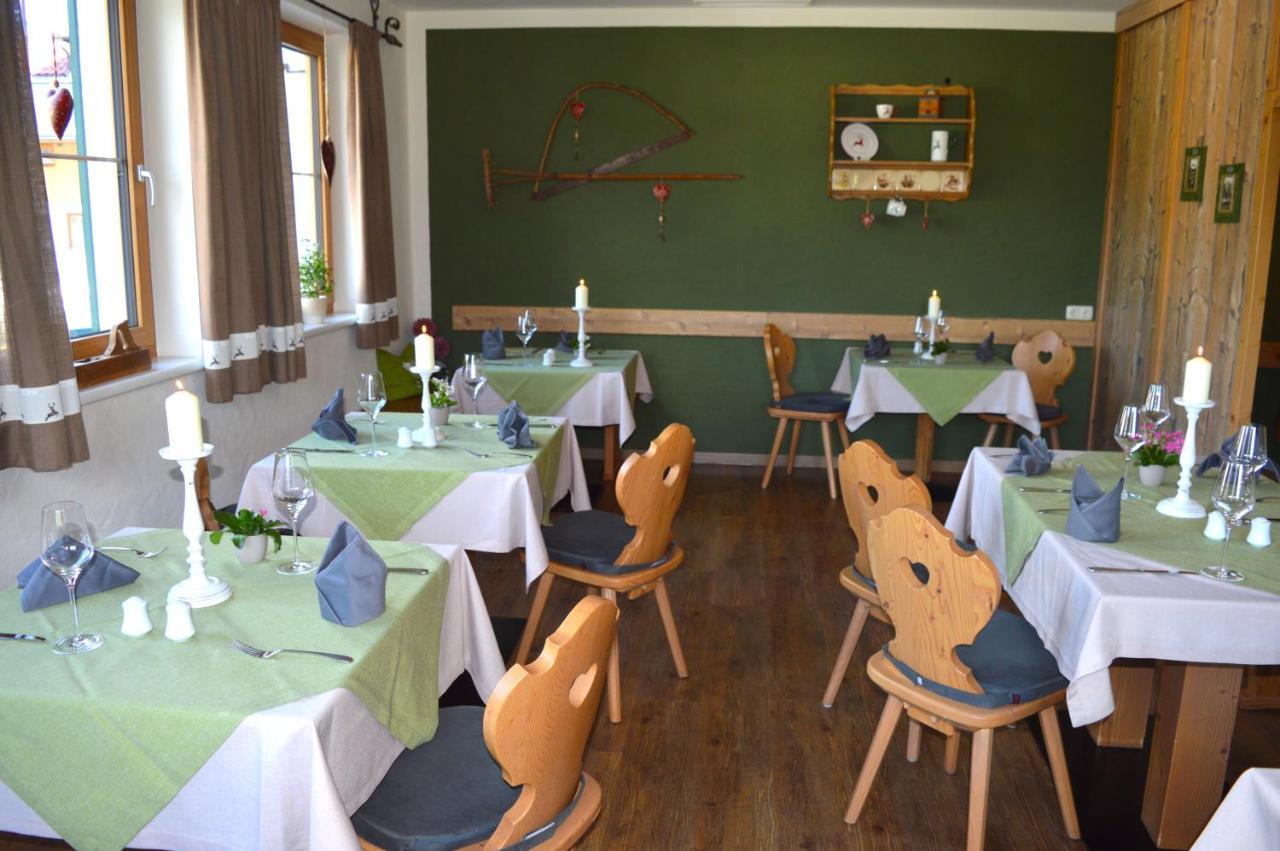 Hotel Zum Urviech -Erwachsenenhotel- (Adults Only) Ehrwald Exteriér fotografie