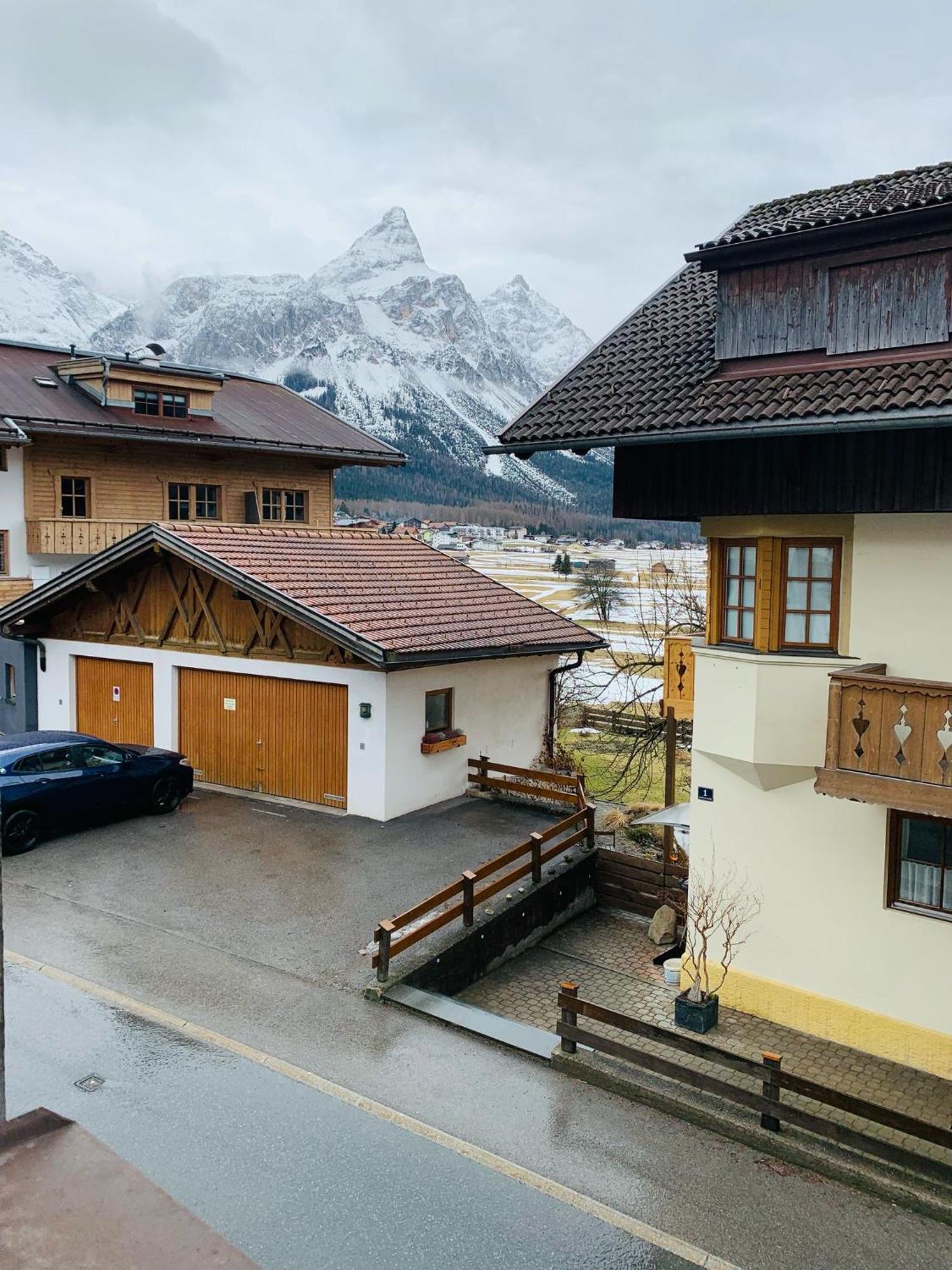 Hotel Zum Urviech -Erwachsenenhotel- (Adults Only) Ehrwald Exteriér fotografie