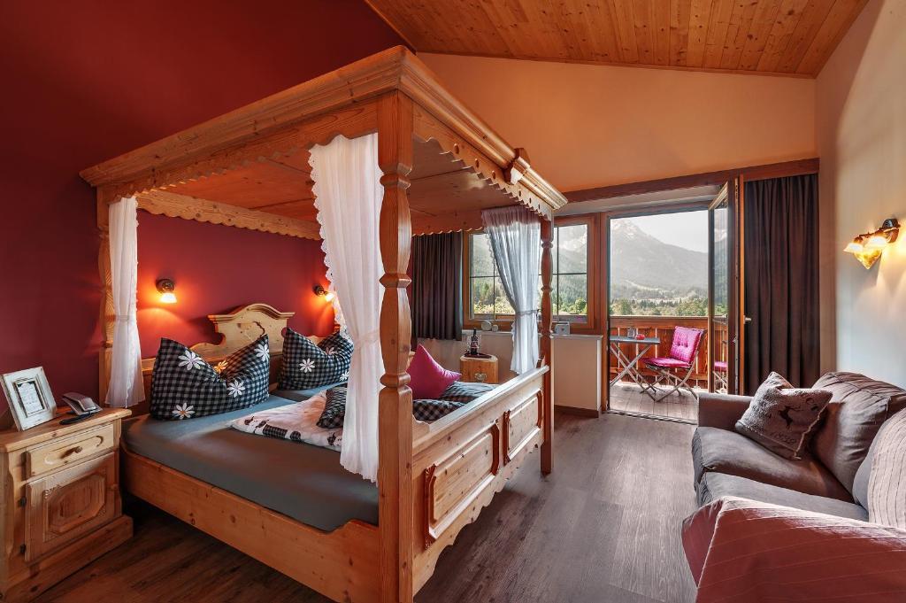 Hotel Zum Urviech -Erwachsenenhotel- (Adults Only) Ehrwald Pokoj fotografie